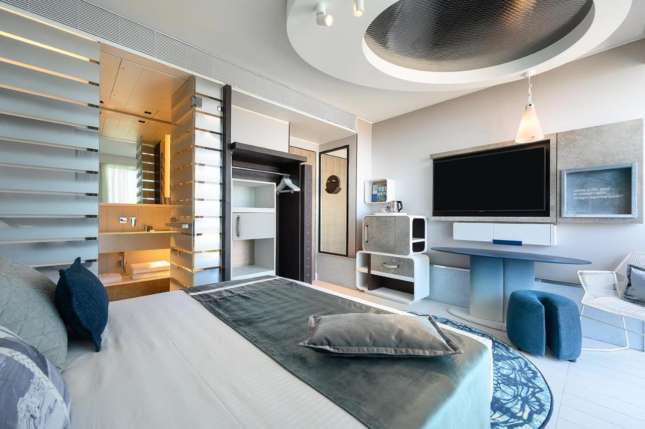 Port Tower By Isrotel Design Tel Aviv Exterior foto