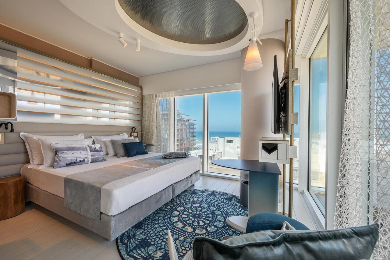 Port Tower By Isrotel Design Tel Aviv Exterior foto