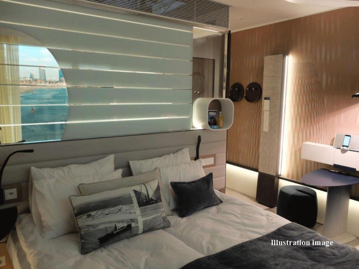 Port Tower By Isrotel Design Tel Aviv Exterior foto
