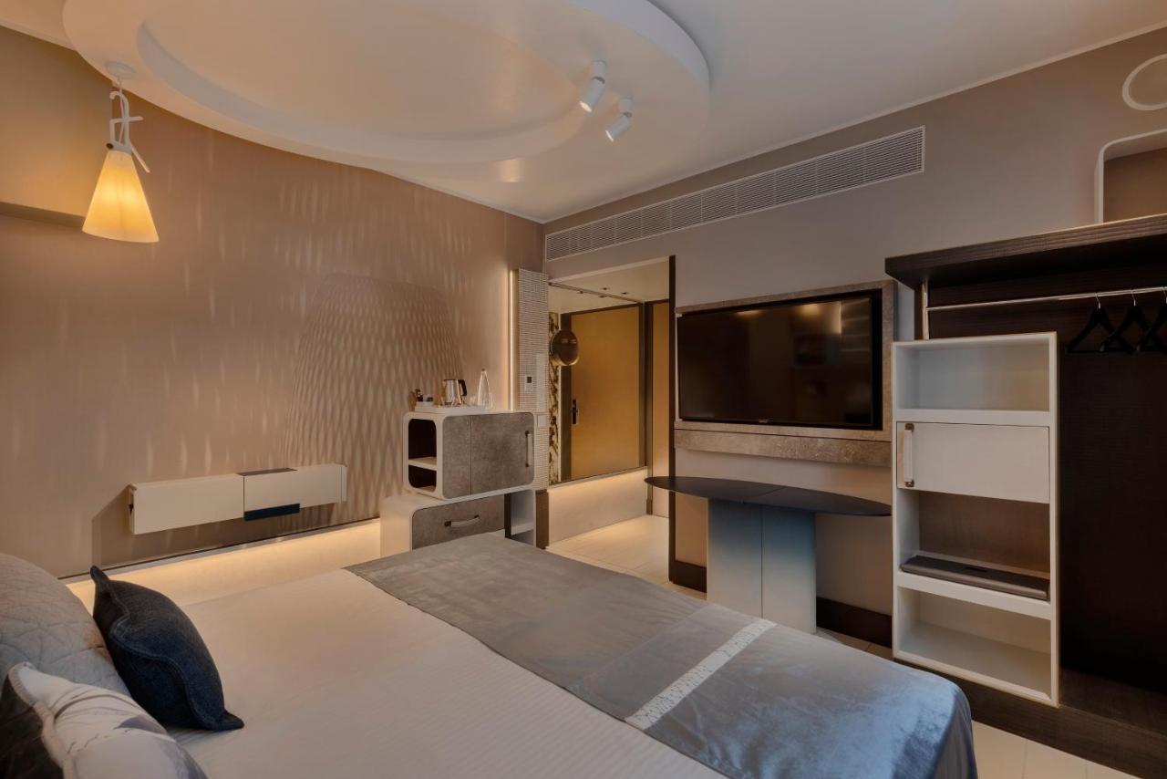 Port Tower By Isrotel Design Tel Aviv Exterior foto