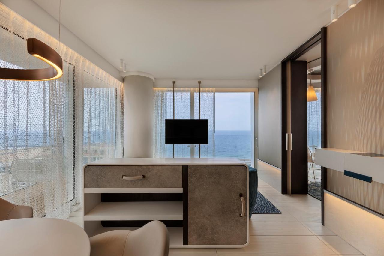 Port Tower By Isrotel Design Tel Aviv Exterior foto