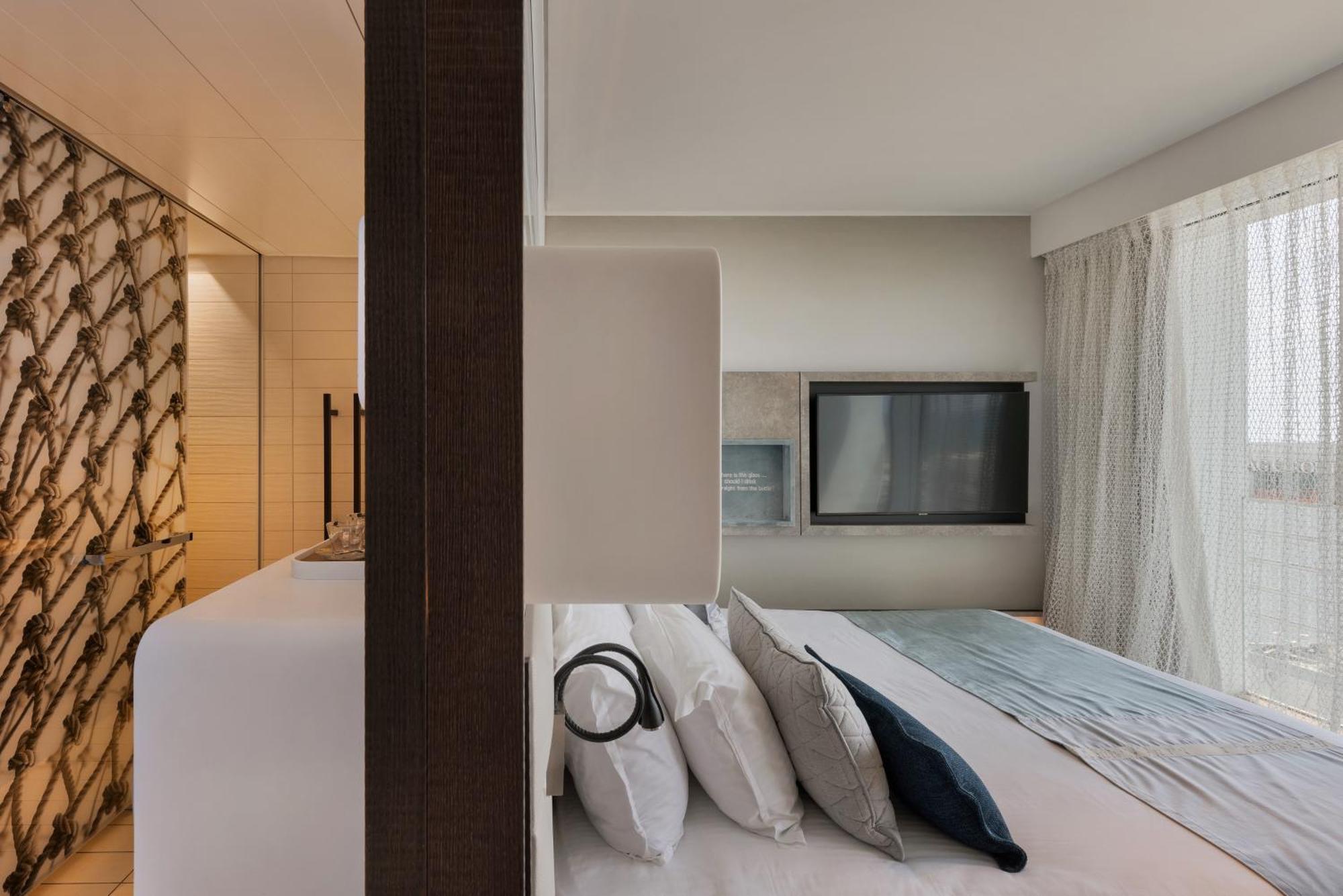 Port Tower By Isrotel Design Tel Aviv Exterior foto